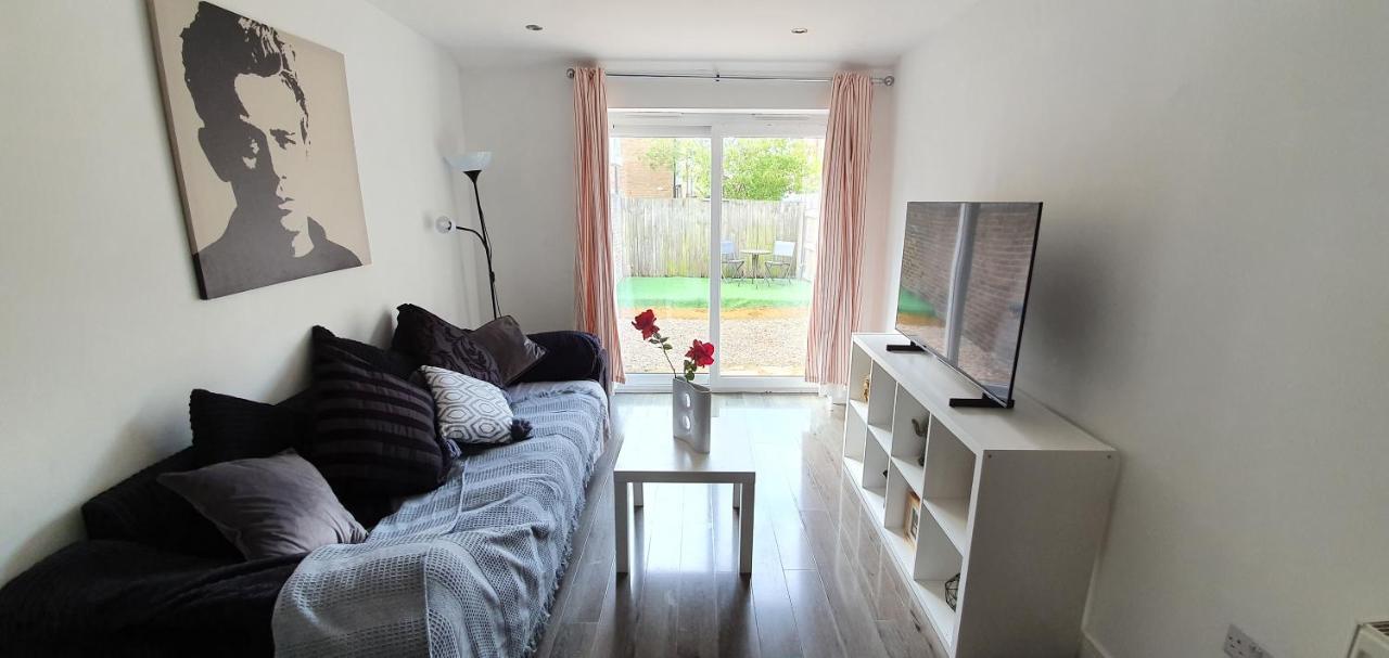 Trendy, Modern Garden Posh Peckham Apartment Londres Extérieur photo