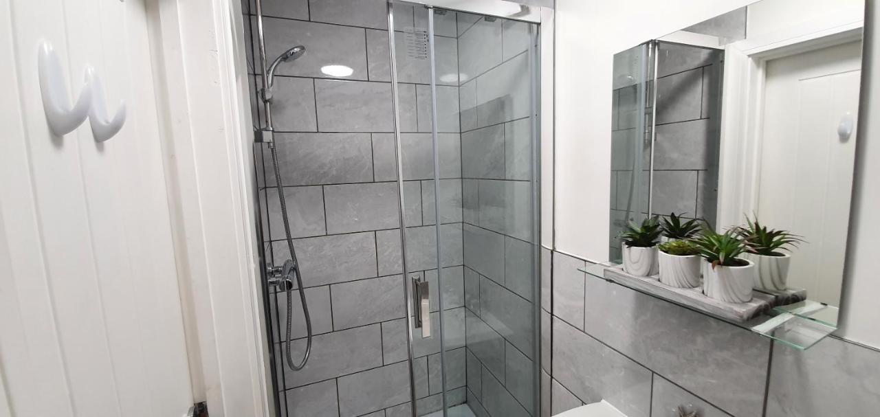 Trendy, Modern Garden Posh Peckham Apartment Londres Extérieur photo